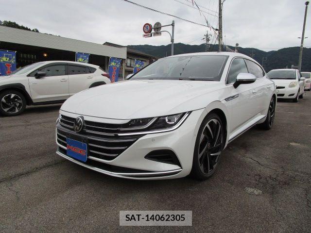 VolksWagen ARTEON 2021-08 8882950-0