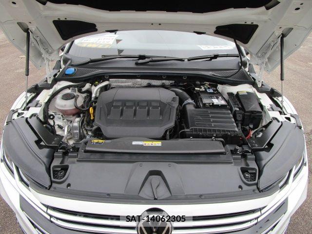 VolksWagen ARTEON 2021-08 8882950-17
