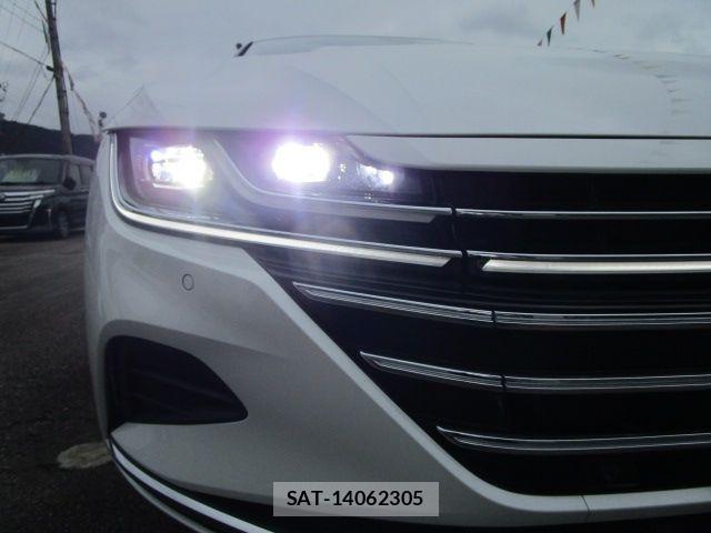 VolksWagen ARTEON 2021-08 8882950-18