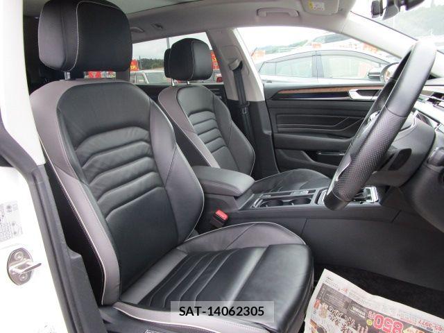 VolksWagen ARTEON 2021-08 8882950-4