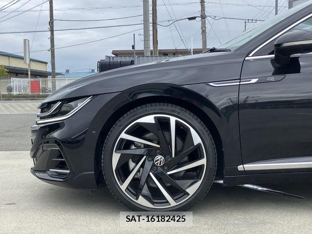 VolksWagen ARTEON 2022-06 8884601-5