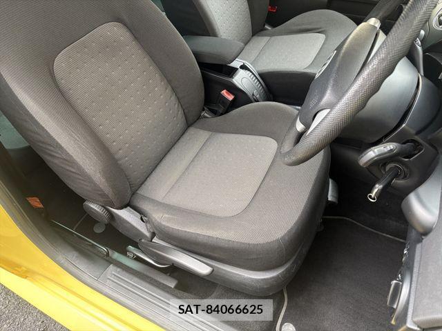 VolksWagen BEETLE 2009-06 890379-15