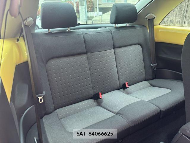 VolksWagen BEETLE 2009-06 890379-21