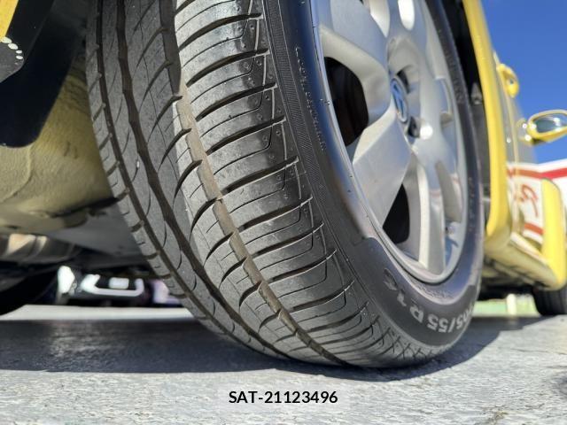 VolksWagen BEETLE 2003-03 3069131-8