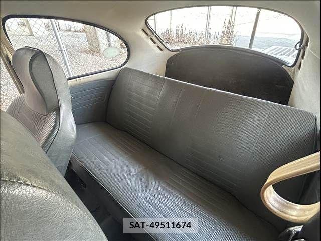VolksWagen BEETLE 1974-10 7458818-28