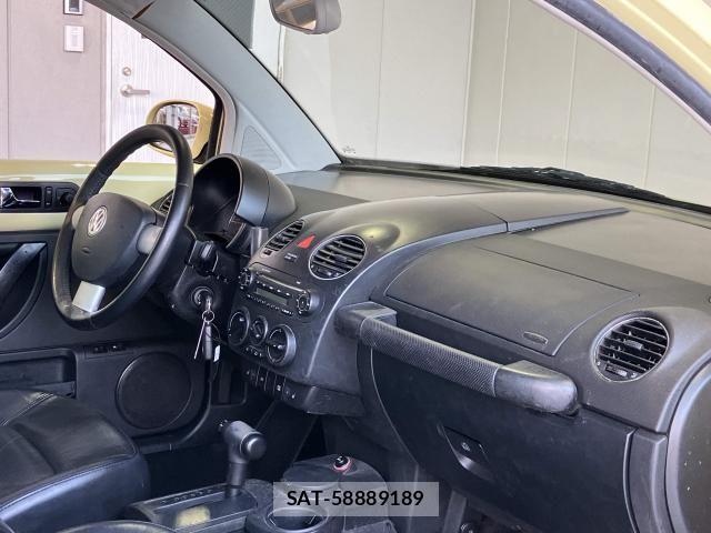 VolksWagen BEETLE 2006-01 8232380-16