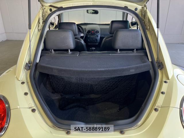 VolksWagen BEETLE 2006-01 8232380-20