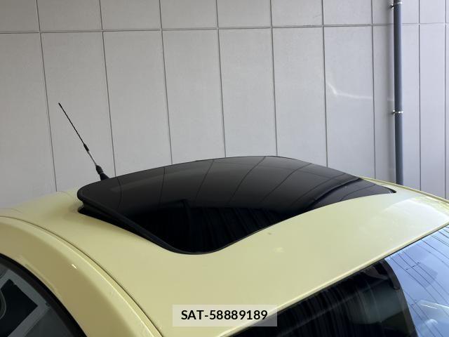 VolksWagen BEETLE 2006-01 8232380-5