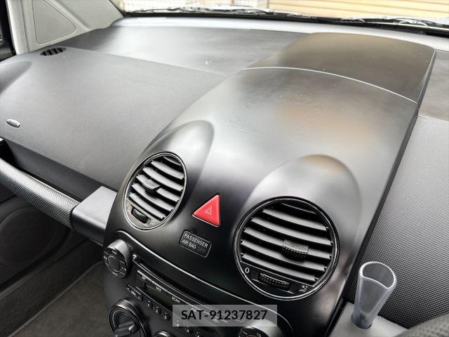 VolksWagen BEETLE 2007-06 8832471-16