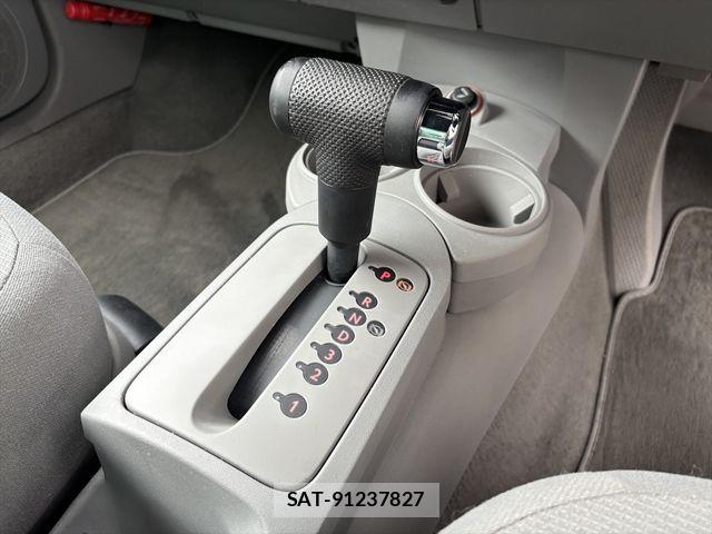 VolksWagen BEETLE 2007-06 8832471-18