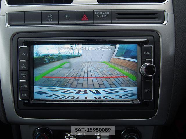 VolksWagen POLO 2017-08 6023026-9