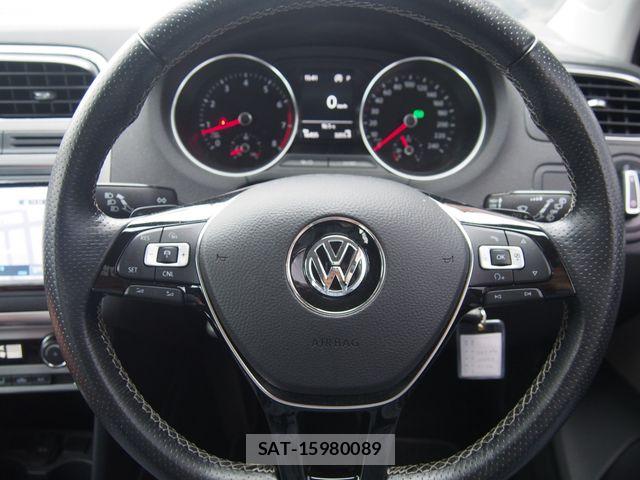 VolksWagen POLO 2017-08 6023026-10