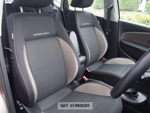 VolksWagen POLO 2017-08 6023026-4