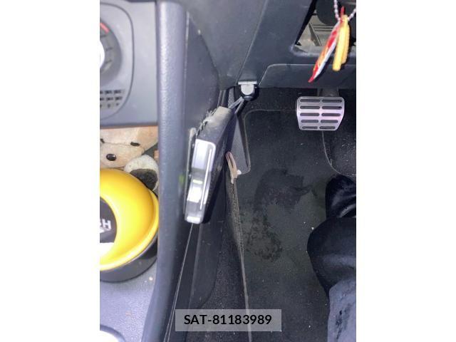 VolksWagen POLO 2012-01 6678769-19