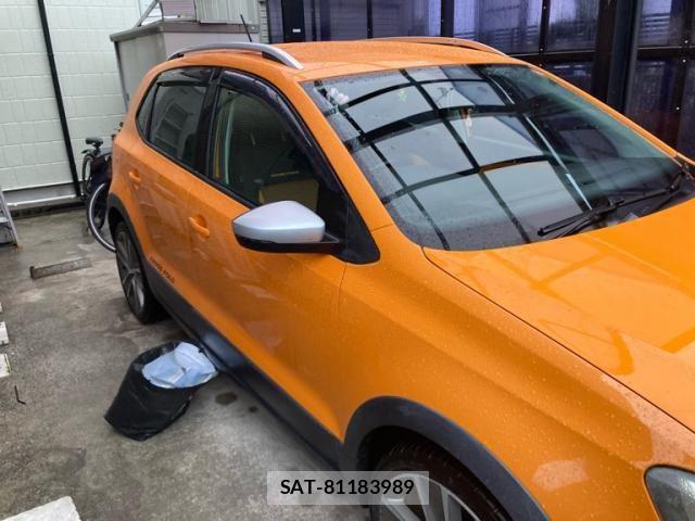 VolksWagen POLO 2012-01 6678769-2