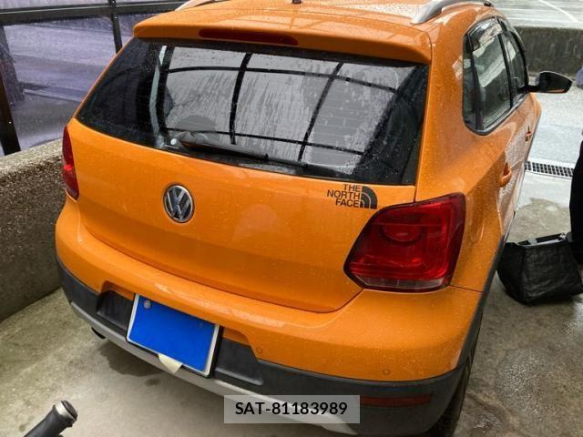 VolksWagen POLO 2012-01 6678769-3