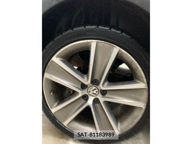 VolksWagen POLO 2012-01 6678769-6