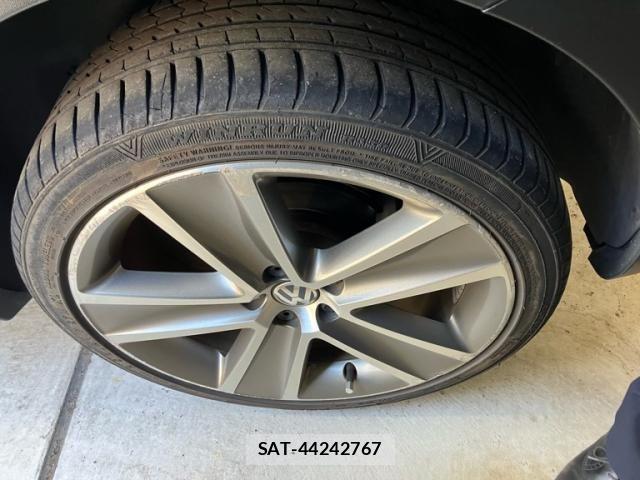 VolksWagen POLO 2012-03 7273258-8