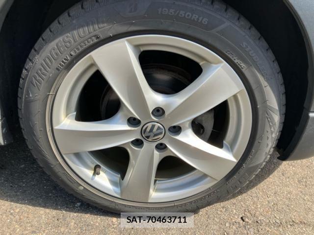 VolksWagen POLO 2017-01 7273256-8