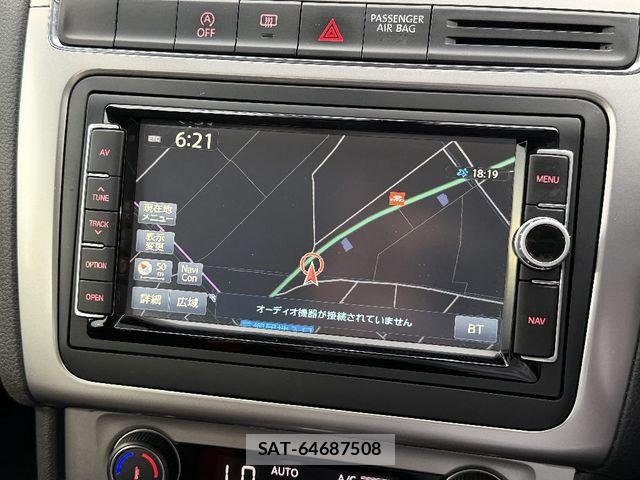 VolksWagen POLO 2015-02 8039158-22