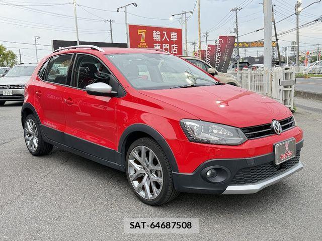 VolksWagen POLO 2015-02 8039158-7