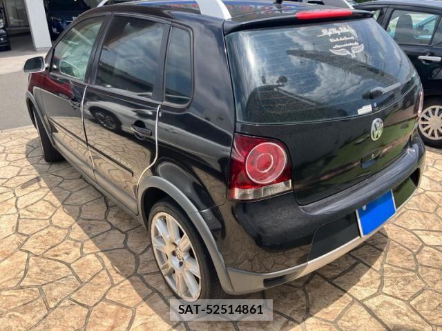 VolksWagen POLO 2006-09 8076122-3