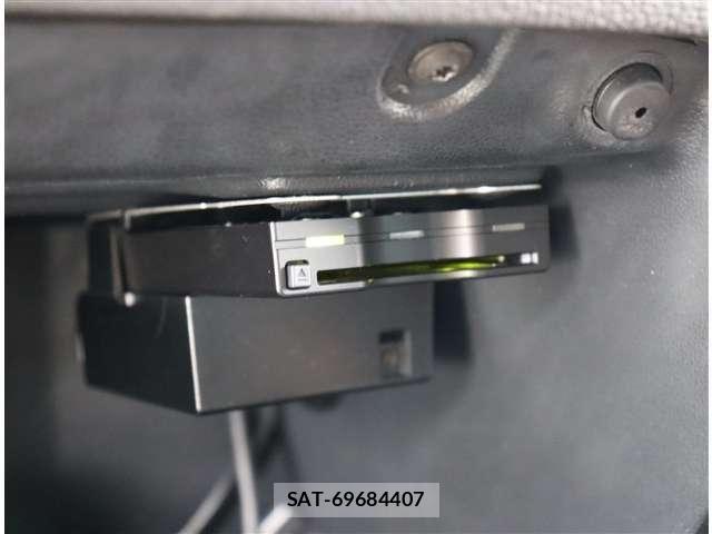 VolksWagen POLO 2015-11 8318054-11