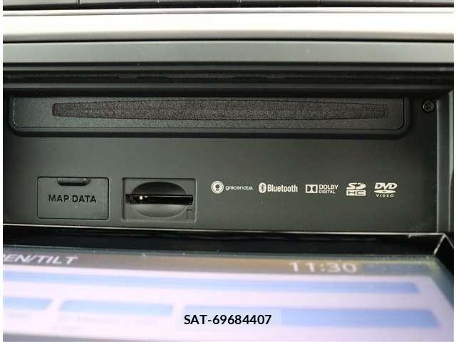VolksWagen POLO 2015-11 8318054-29