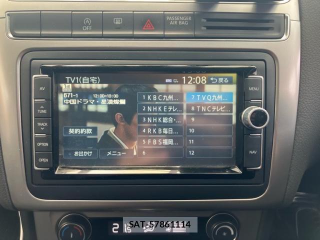 VolksWagen POLO 2015-03 8528186-18