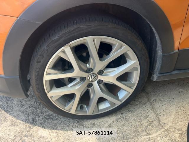 VolksWagen POLO 2015-03 8528186-5
