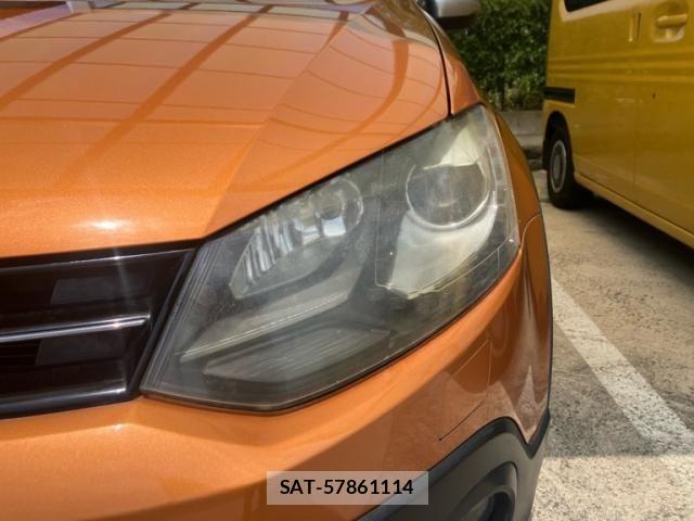 VolksWagen POLO 2015-03 8528186-7