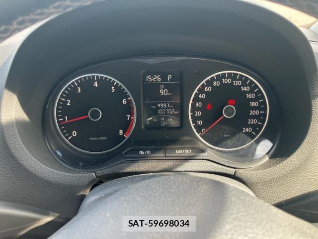 VolksWagen POLO 2014-09 8662380-15