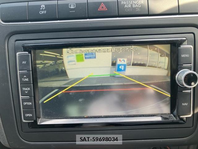 VolksWagen POLO 2014-09 8662380-19