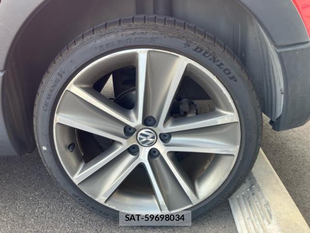 VolksWagen POLO 2014-09 8662380-6