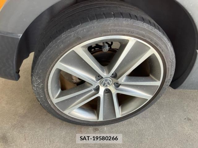 VolksWagen POLO 2012-03 8662381-9