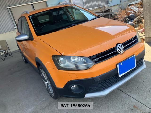 VolksWagen POLO 2012-03 8662381-1