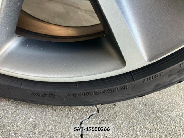 VolksWagen POLO 2012-03 8662381-7