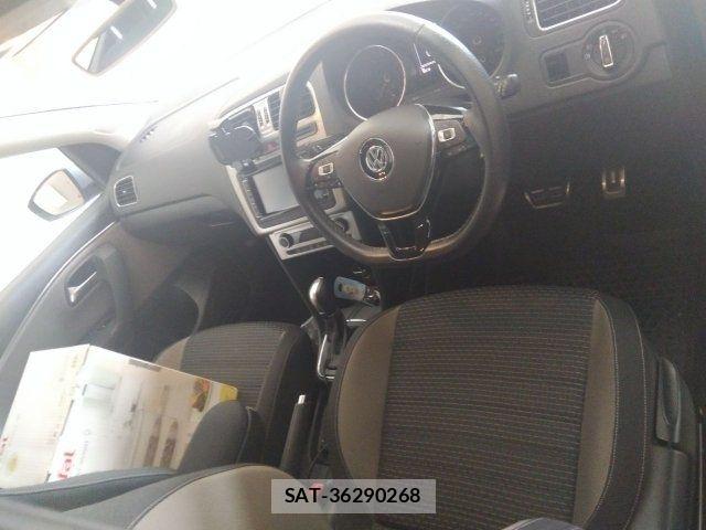 VolksWagen POLO 2014-12 8782612-1