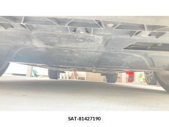 VolksWagen POLO 2011-04 8872396-2