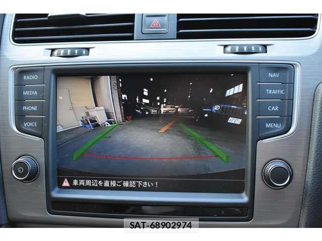 VolksWagen GOLF 2016-03 885703-13