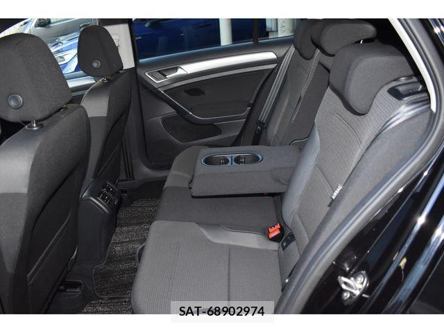 VolksWagen GOLF 2016-03 885703-21