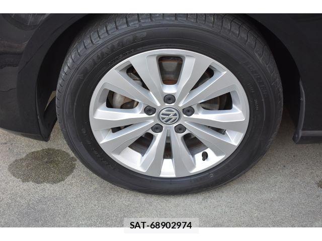 VolksWagen GOLF 2016-03 885703-25