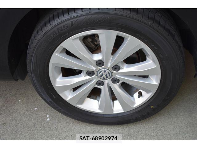 VolksWagen GOLF 2016-03 885703-26