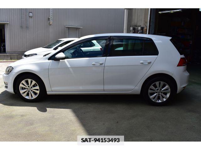 VolksWagen GOLF 2016-11 370655-1