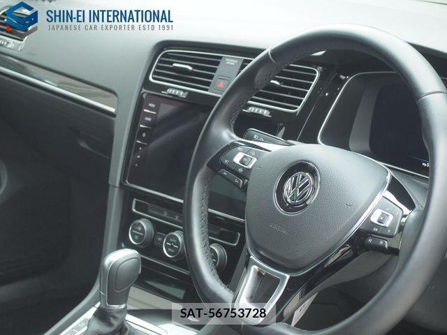 VolksWagen GOLF 2019-02 1055131-9