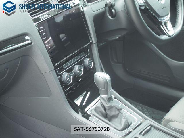 VolksWagen GOLF 2019-02 1055131-10