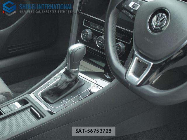 VolksWagen GOLF 2019-02 1055131-11
