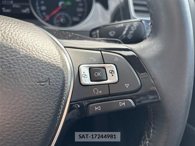 VolksWagen GOLF 2018-03 1170512-19