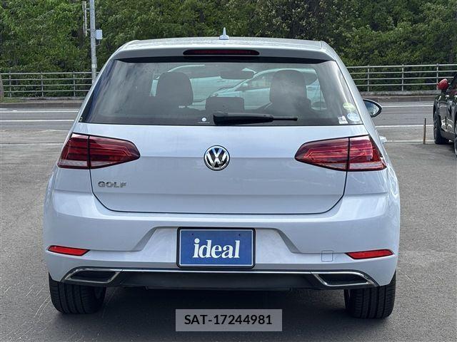 VolksWagen GOLF 2018-03 1170512-5