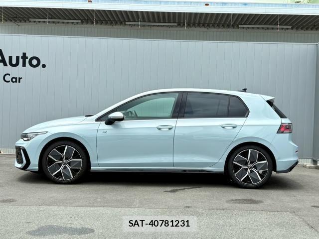 VolksWagen GOLF 2025-01 1226310-10